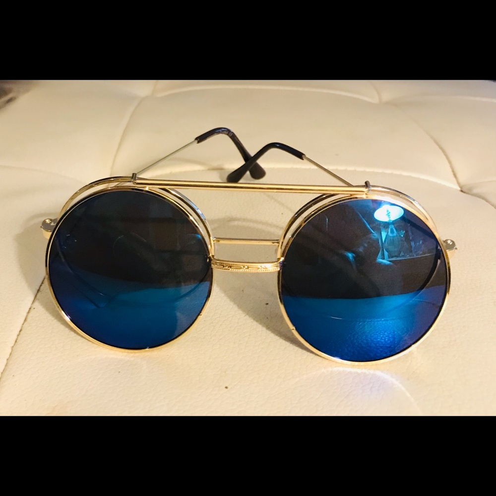 New Stars Blue Sunglasses NWT